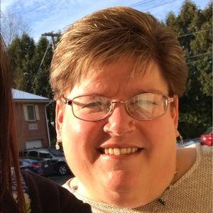 Meet your Posher, Deborah